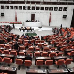 CHP'de mutlak butlan sancısı: 2 Haziran&rsquo;da Meclis'te ger&ccedil;ekleşecek grup toplantısı krizi