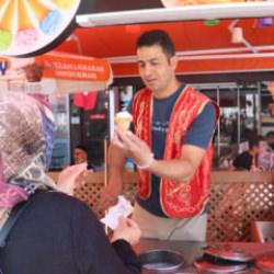 Dondurma satışları arttı! Topu 50 TL