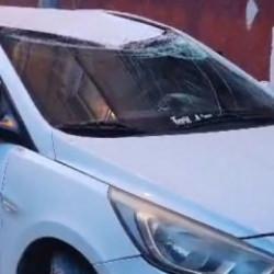 İstanbul'da 5'inci kattan otomobilin &uuml;zerine d&uuml;şen kişi &ouml;ld&uuml;
