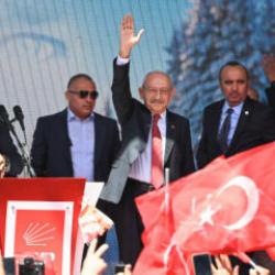İşte CHP'de olağan&uuml;st&uuml; kurultay &ccedil;ağrısına destek vermeyen 27 vekil...