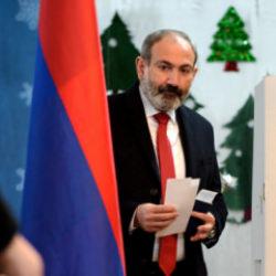 Komşuda sıcak saatler! Se&ccedil;ime 1 g&uuml;n kala bomba hamle! 6 aday g&ouml;zaltına alındı