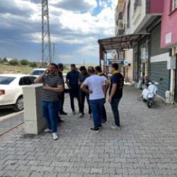 Şanlıurfa'da tartıştığı eşi ve kızını tabancayla vurup ka&ccedil;tı