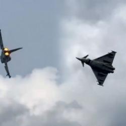 Eurofighter'lar ilk kez T&uuml;rk bayrağıyla havalandı! Resmen tanıtıldılar