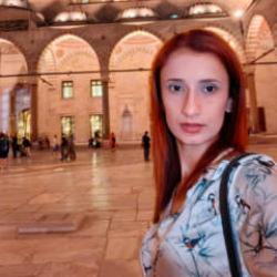 Eyl&uuml;l'den 2 aydır haber yok! Annesi sokak sokak evladını arıyor 