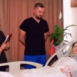 Karın ağrısı ve şişkinlik şikayetiyle hastaneye gitti! V&uuml;cudundan dev miyom &ccedil;ıkartıldı