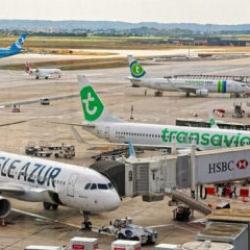 IATA, k&uuml;resel hava yolu şirketlerinin 2026 kar tahminini yarı yarıya d&uuml;ş&uuml;rd&uuml;