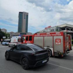 Kayseri'de AVM'de 'bomba' paniği