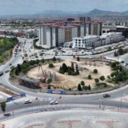 Konya Şehir Hastanesi tramvay hattında k&ouml;pr&uuml; &ccedil;alışmaları hız kesmiyor