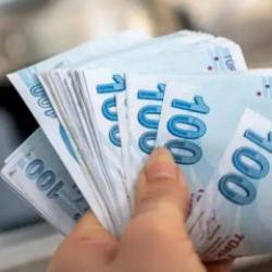 MEB'ten bir ilk: &Ouml;ğrencilere &uuml;cretsiz verecek! B&uuml;y&uuml;k m&uuml;jde...