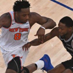 New York Knicks San Antonio Spurs karşısında 29 sayı geriden gelerek kazandı!