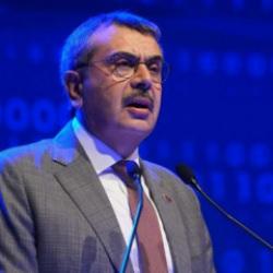 MEB duyurdu: T&uuml;m &ouml;ğrenciler bu tarihlerde tatil yapacak!
