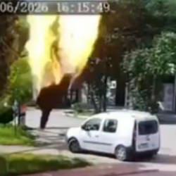 Rus İHA'sı otob&uuml;s durağına d&uuml;şt&uuml;! 2 &ouml;l&uuml; 15 yaralı