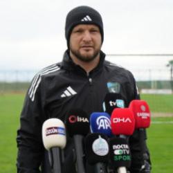 S&uuml;per Lig ekibi takım kaptanına veda etti
