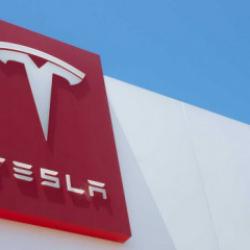 Tesla T&uuml;rkiye'de takas d&ouml;nemini başlattı: Eski aracını getirene yeni model!
