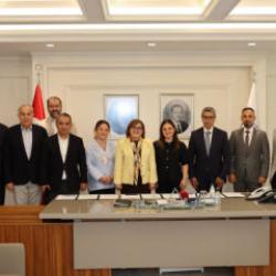 Gaziantep'te Tadım, İpek Y&uuml;cel Sanat ve Eğitim Merkezi i&ccedil;in imzalar atıldı 