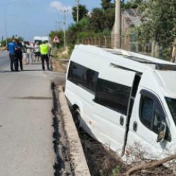 12 yolcunun bulunduğu minib&uuml;s&uuml; seyir halindeyken &ccedil;aldı! Eşkıyalık &ouml;l&uuml;mle bitti 