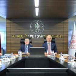 Bakan Ersoy Sivas heyetini kabul etti!