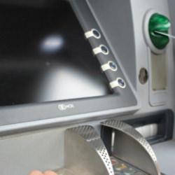 Bankacılık devi T&uuml;rkiye'deki ATM'lerini kaldırıyor: Diğer ATM'ler &uuml;cretsiz ama bir şartla!