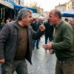 Bunları s&ouml;ylerken iki kez d&uuml;ş&uuml;n&uuml;n! Yargıtay'a g&ouml;re hakaret sayılmayan kelimeler