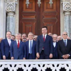 Fotoğraf g&uuml;ndem oldu Mahmut Arıkan ve Fatih Erbakan'dan ittifak ve Abdullah G&uuml;l a&ccedil;ıklaması