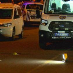 İstanbul'da silahlı &ccedil;atışma: 3'&uuml; ağır 5 yarlaı var