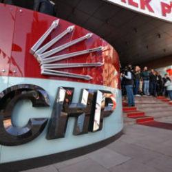  İzmir B&uuml;y&uuml;kşehir Belediye Başkanı Tugay'ın ardından peş peşe istifalar