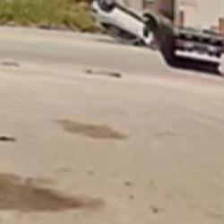 Kapıkule yolunda SUV ara&ccedil; ile tır &ccedil;arpıştı: 2'si ağır 3 yaralı