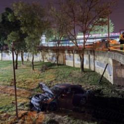 Navigasyon yanlış yolu g&ouml;sterdi, dereye u&ccedil;tu