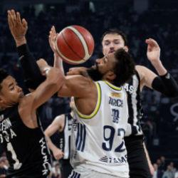 Beşiktaş GAİN - Fenerbah&ccedil;e Beko! CANLI