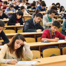 Son Dakika: YKS'nin ilk oturumu sona erdi!