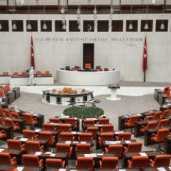 TBMM'nin &ccedil;alışma s&uuml;resi uzatıldı