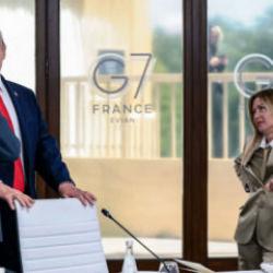Trump ile Meloni arasında fotoğraf krizi! ABD-İtalya hattında y&uuml;ksek gerilim