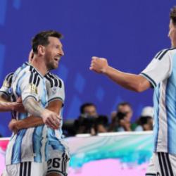 Unutulmayacak performans! Arjantin Messi'nin şovuyla kazandı