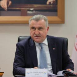 Bakan Bak'tan milli &ouml;zel sporcular i&ccedil;in tebrik mesajı