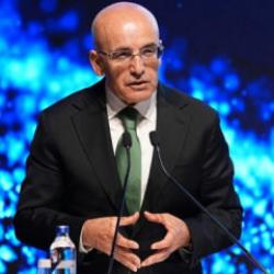 Bakan Şimşek'ten iklim a&ccedil;ıklaması: B&uuml;y&uuml;meyi ve istikrarı doğrudan ilgilendiriyor
