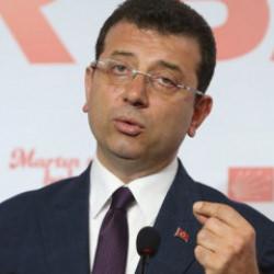 Bayılmaya az kaldı, uzatmak i&ccedil;in Kağan bey konuştu da konuştu
