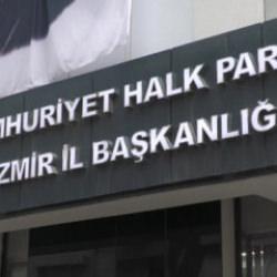 CHP İzmir'de kriz b&uuml;y&uuml;yor! Paralel İl Başkanlığı binası hazırlığı