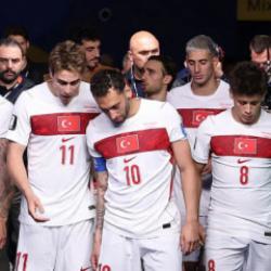 D&uuml;nya Kupası'nda gol atamayan 3 takımdan biriyiz!