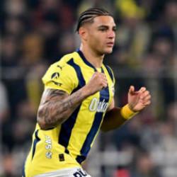 Fenerbah&ccedil;e'den sağlık kontrol&uuml;ne katılmayan Diego Carlos i&ccedil;in a&ccedil;ıklama