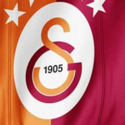 Galatasaray kaptanıyla s&ouml;zleşme uzattı