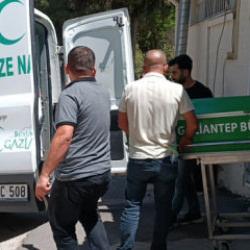 Gaziantep&rsquo;te karne g&uuml;n&uuml; bı&ccedil;aklanan liseli &Ccedil;ağlar, kurtarılamadı