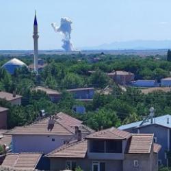 Havai fişek fabrikasında patlama: 1 &ouml;l&uuml;!