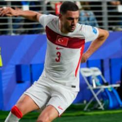 Merih Demiral sessizliğini bozdu! &Ccedil;ok konuşulacak a&ccedil;ıklama