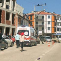 Montaj yaparken elektrik akımına kapılarak &ouml;ld&uuml;