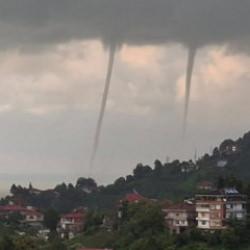 Rize'de denizde hortum &ccedil;ıktı