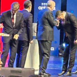 Son dakika: CHP'den istifa eden belediye başkanı, AK Parti'ye katıldı!