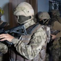 Son dakika: NATO zirvesi &ouml;ncesi Ankara'da dev ter&ouml;r operasyonu! 209 kişi g&ouml;zaltında...