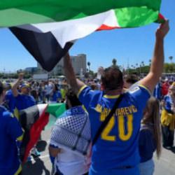  ABD ma&ccedil;ında Bosna Hersek taraftarlarından mest eden Filistin tezah&uuml;ratı