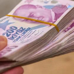 3 saati ge&ccedil;enler &uuml;cret &ouml;deyecek: Artık aylık sınır geliyor!