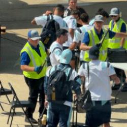 Arjantin Milli Takımı Miami'de dedekt&ouml;rle arandı, Messi'nin tepkisi g&uuml;ndem oldu!